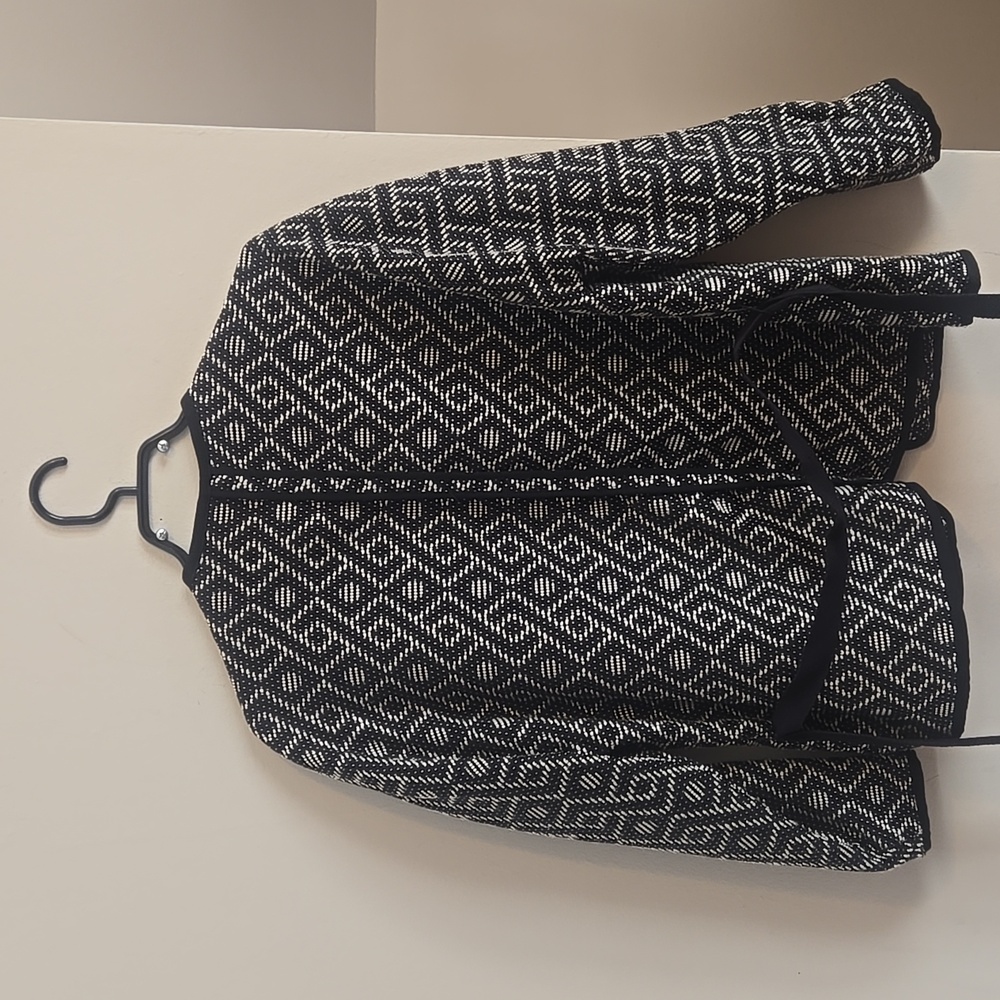 H&M Open Front Jacket - Picture 2 of 6